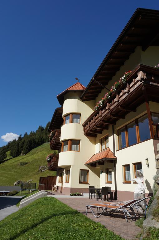 Апартаменты Adlerhof Санкт-Леонхард-им-Пицталь Экстерьер фото
